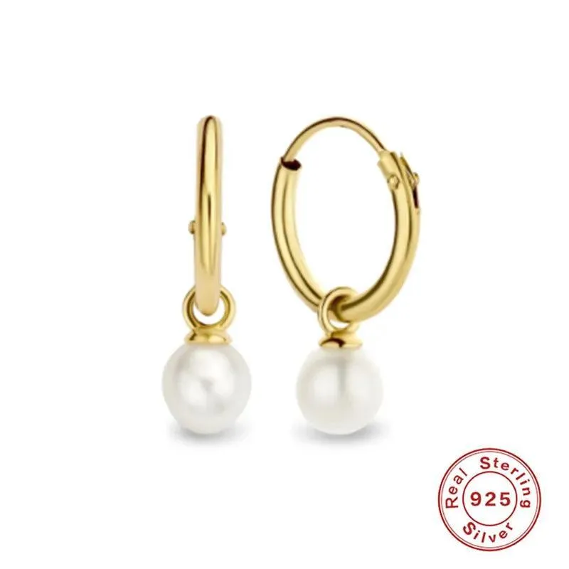 Elegant Silver Pearl Earrings: Timeless Luxury & Sophistication
