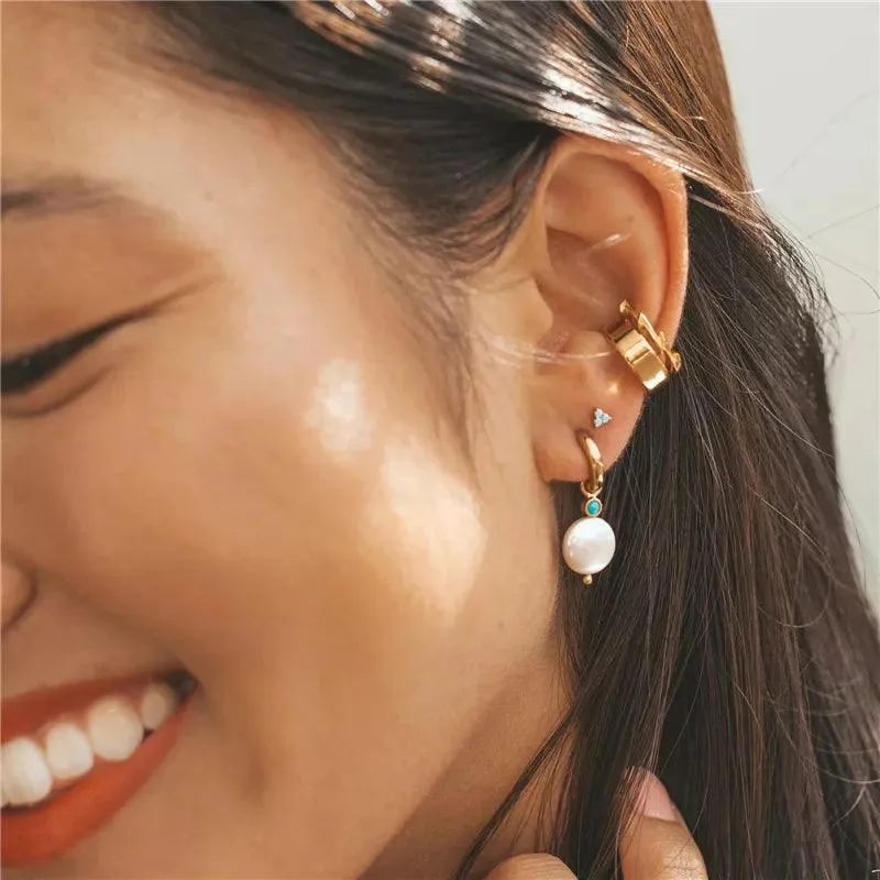 Elegant Silver Pearl Earrings: Timeless Luxury & Sophistication