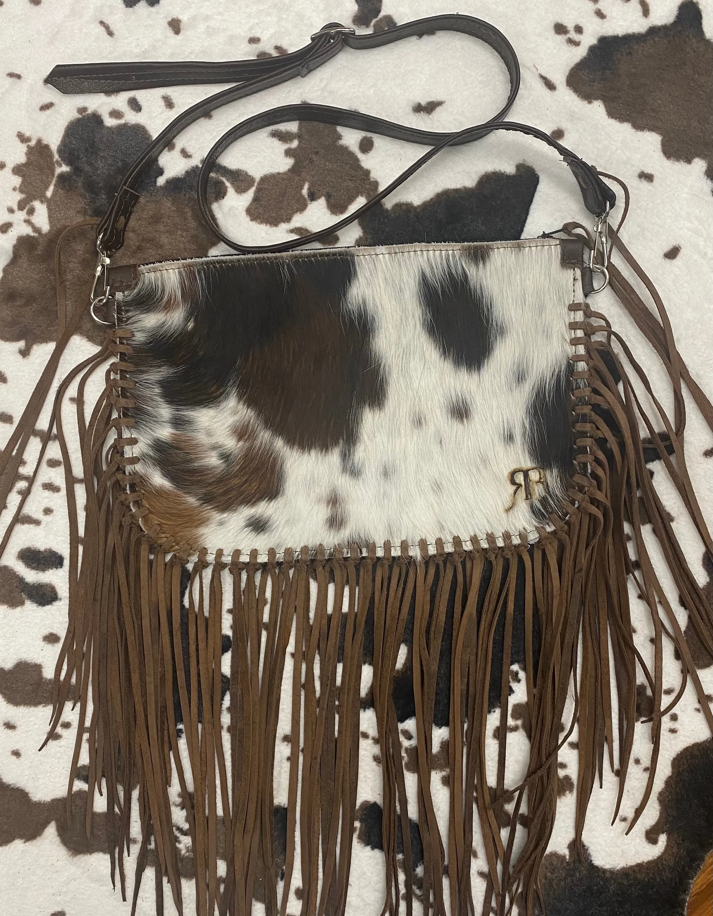 Let Loose Crossbody