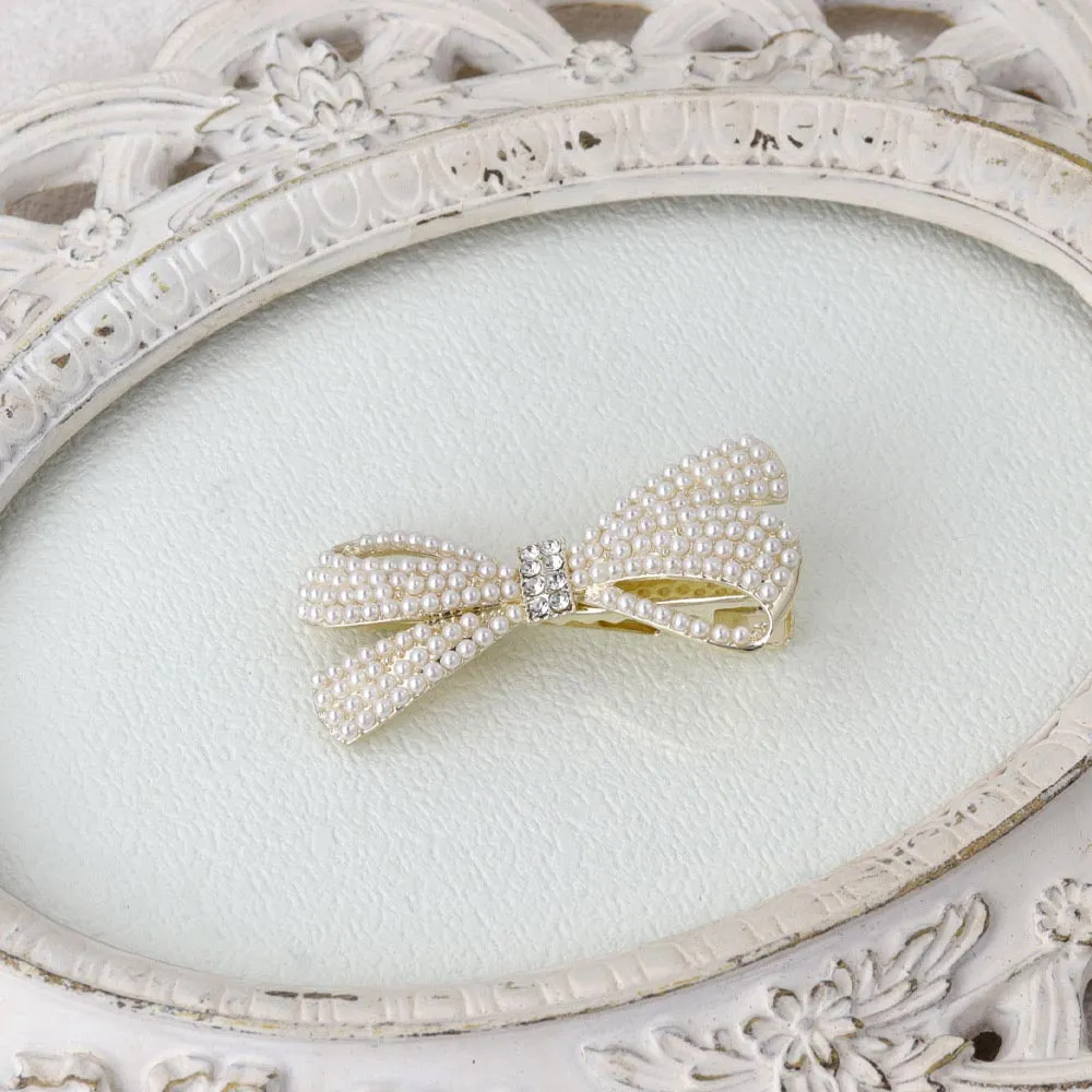 Pearl and Stone Pave Bow Pinch Clip