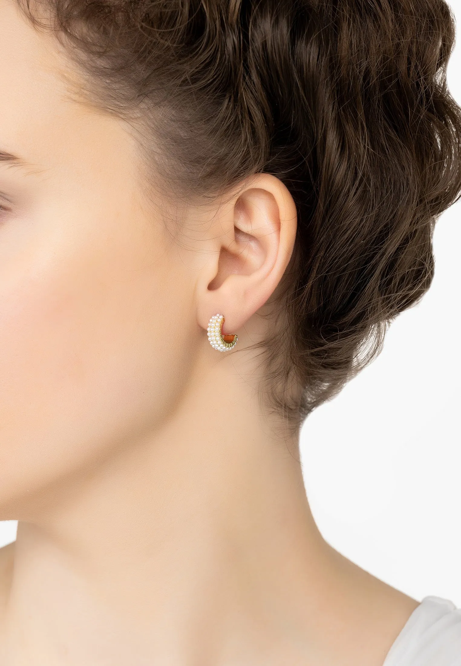 Pearly Queen Hoop Earrings Gold